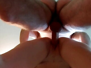 Fit 18yo Brunette con tette perfette viene scopata sul divano dei genitori &period;&period;&excl; - Anteprima - Elektra15