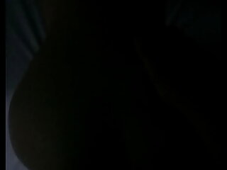 Ph&aacute; trinh bạn g&aacute;i